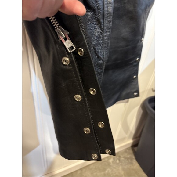 Vintage Genuine Leather Black Motorcycle Chaps Mens XL Extra Large Great Shape - Picture 3 of 15